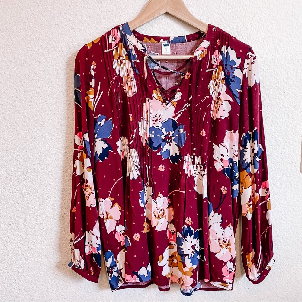 Old Navy floral blouse